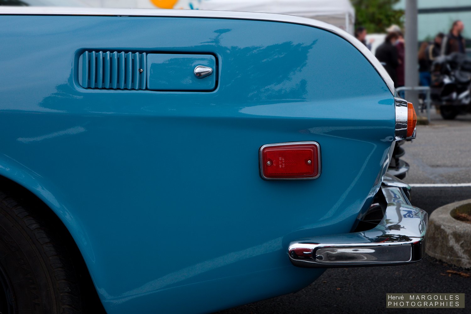 Volvo P1800-05.jpg